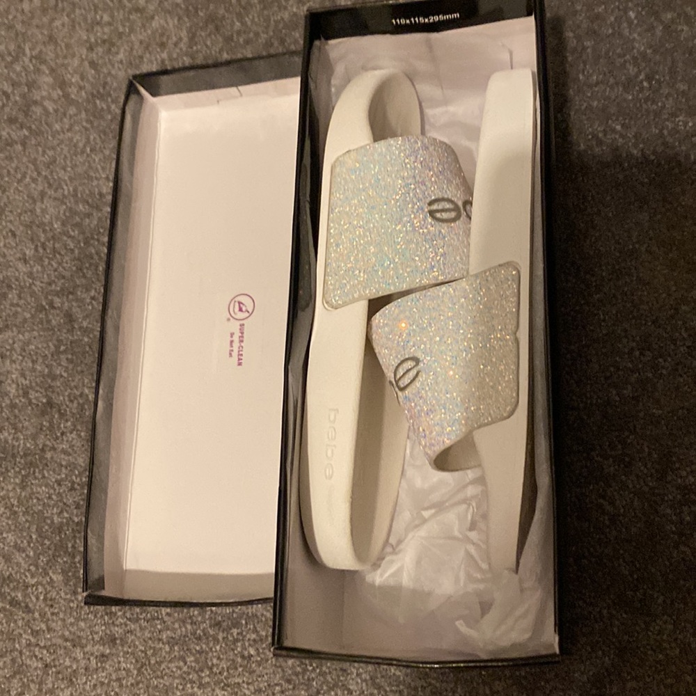 Bebe, Size 9, White sparkly